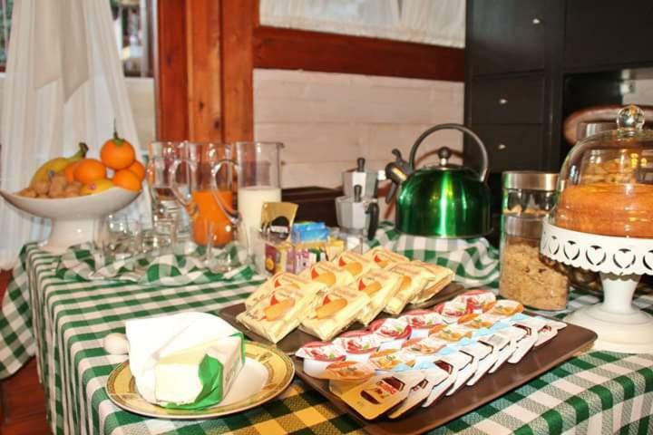 The Holiday House Hotel Santeramo in Colle Kültér fotó