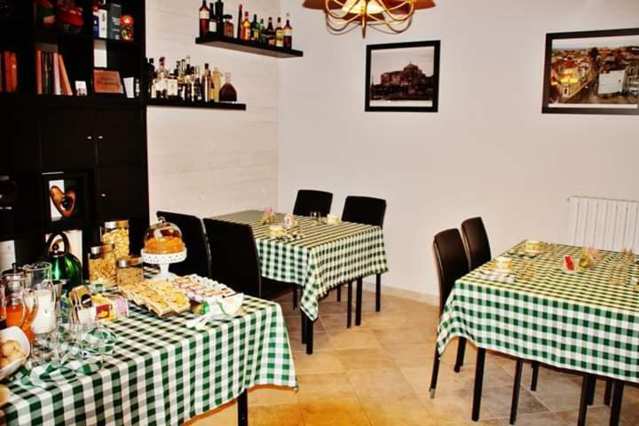 The Holiday House Hotel Santeramo in Colle Kültér fotó